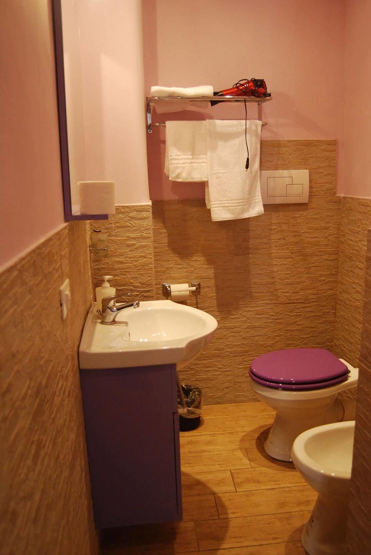 ホテル Casa Aurelia パレルモ エクステリア 写真