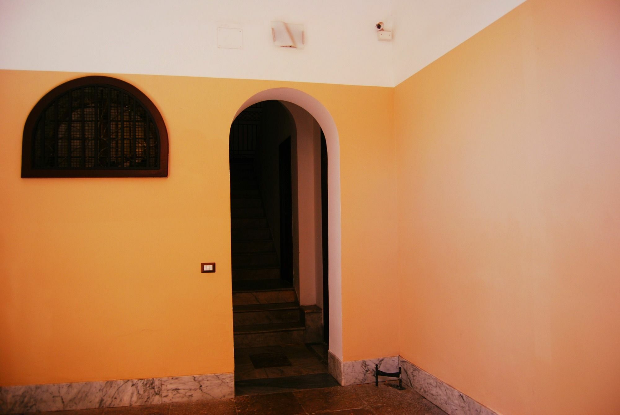 ホテル Casa Aurelia パレルモ エクステリア 写真