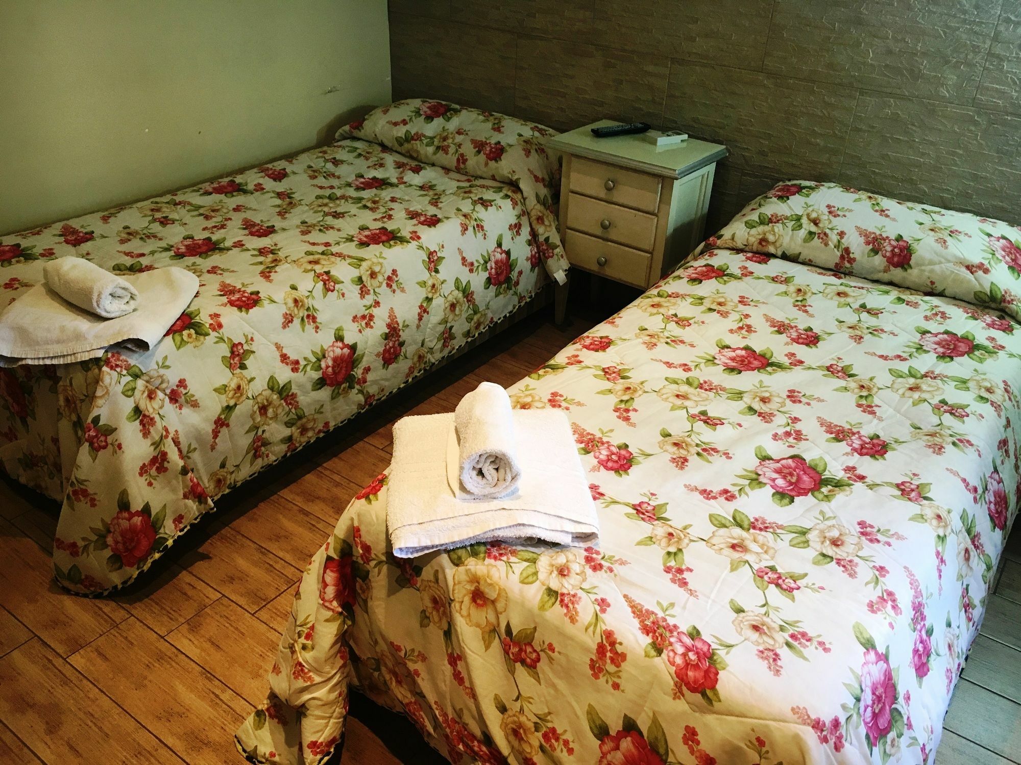 ホテル Casa Aurelia パレルモ エクステリア 写真